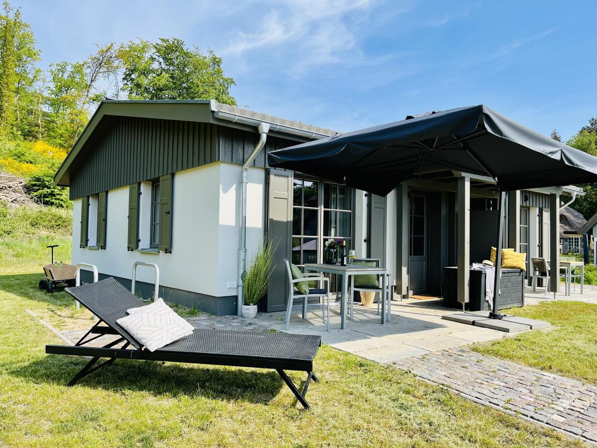 Ferienhaus Svantevit 31 Feriendorf Klein Stresow Ruegen By Ruyastay Putbus Exteriör bild